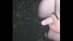 外でオナニー Thumb