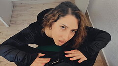 My neighbor'_s big ass and her feet drive me crazy Thumb