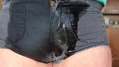 H&amp_M-Shorts werden von '_Turnhoeschen'_ mehrfach nass Thumb