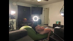 Michelle Cakes roll playing another Fan'_s fantasy while webcamming Thumb