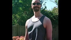 Dave Williams bottomless outside Thumb