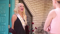 Mean Girls XXX: A Porn Parody Thumb