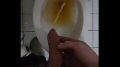 Twink pissing in toilet Thumb