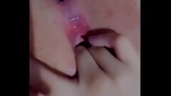 Eu dedando minha bucetinha molhada Thumb