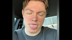 Andrew Celeski the cheater shows off his gorgeous body Thumb