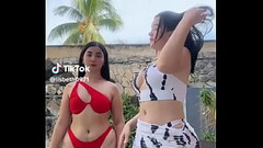 M&iacute_ hermanastra me manda videos calientes. Thumb