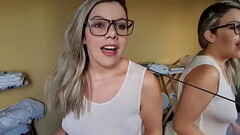 loira gostosa gosta de ficar molhadinha Thumb