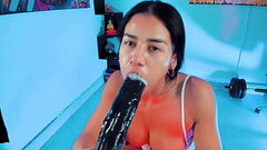 This Latina Knows How To Deepthroat.... Thumb