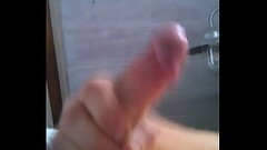 lekker hoor! spuiten na trekken, jerking cumshot Thumb