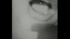 Video masturbate con este perra caliente Thumb