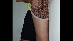 Surpresa Inesperada no Encontro do Tinder: &quot_Sogra&quot_ em Casa e sexo proibido nas Escadas. Mu Thumb