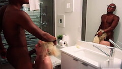 Spring Break Fantasy: Lolo Summers'_ South Beach BLOWJOB Thumb