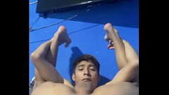 El crybabyerik Thumb