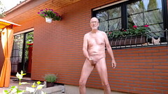 Nackedei wichst 399 Thumb
