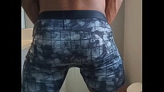 Pissing and Farting Thumb