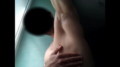 je crache et souille mes putains d'_aisselles sur xvid&eacute_os Thumb