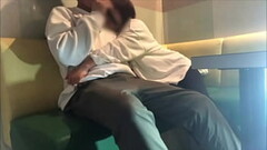 ラブラブな変態カップル。してはいけないシチュエーションに興奮してしまい突然の様に始まりました Thumb