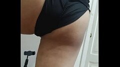 Rebekita ense&ntilde_ando su cuerpito delgado y deseosa de morbo Thumb