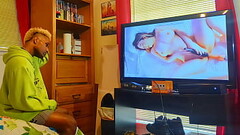 QUYDELLE WATCHING SOLO FEMALE Thumb