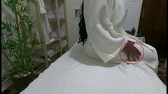 Camera filmou atendimento de massagem tantrica REAL Thumb