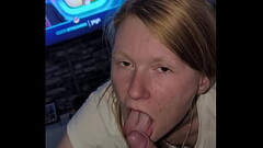 Ehefrau beim blasen Thumb