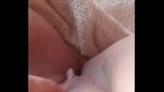 Rubia putita ahorq Ense&ntilde_a hermosa conchita Thumb