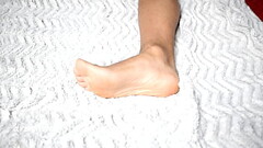 a single foot for your pleasure Thumb