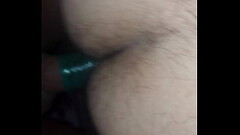 Preto comendo Tuga Thumb