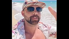 Last stroll on the beach and now time to go home ?I'_m looking to get some colabs booked in over Thumb