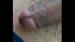 Una r&aacute_pida vista a mi verga mediana  me sale liquido transparente de la cabeza Thumb