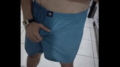 Safado acariciando o pau Thumb